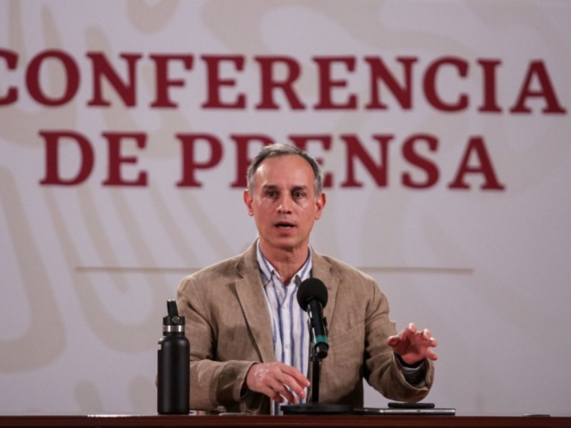 Se reactivará semáforo epidemiológico; López-Gatell rechaza dolo de los estados