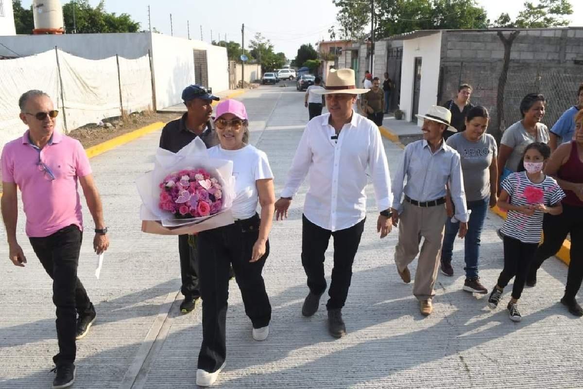 Lleva Ayuntamiento pavimentación y alumbrado a colonias de Cuautla