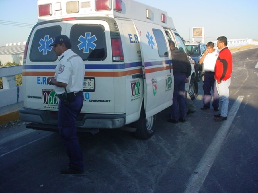 Gestionará Tetecala la adquisición de una ambulancia ante el ERUM estatal
