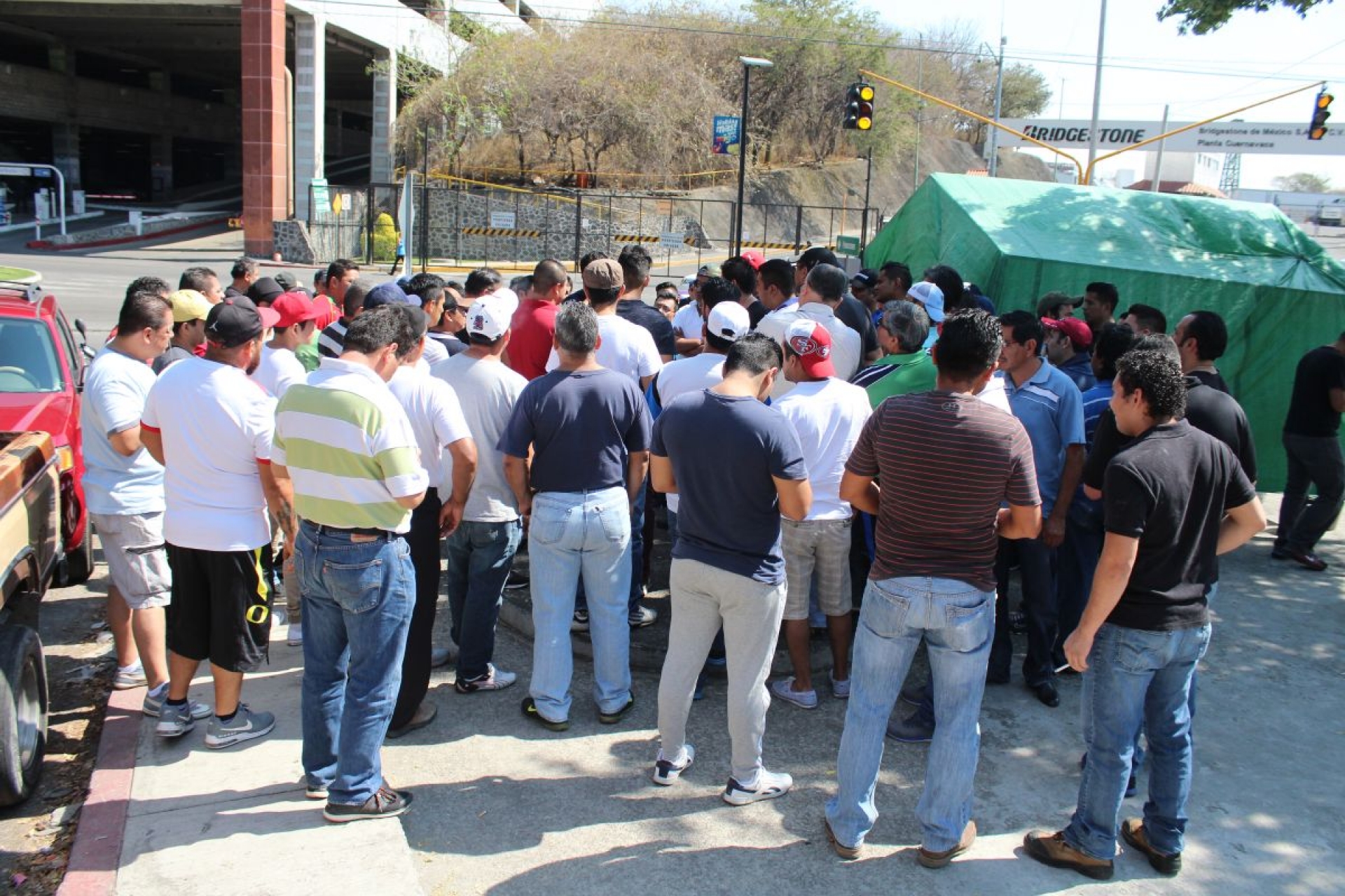 El de Firestone, problema entre trabajadores: Santillán Arredondo