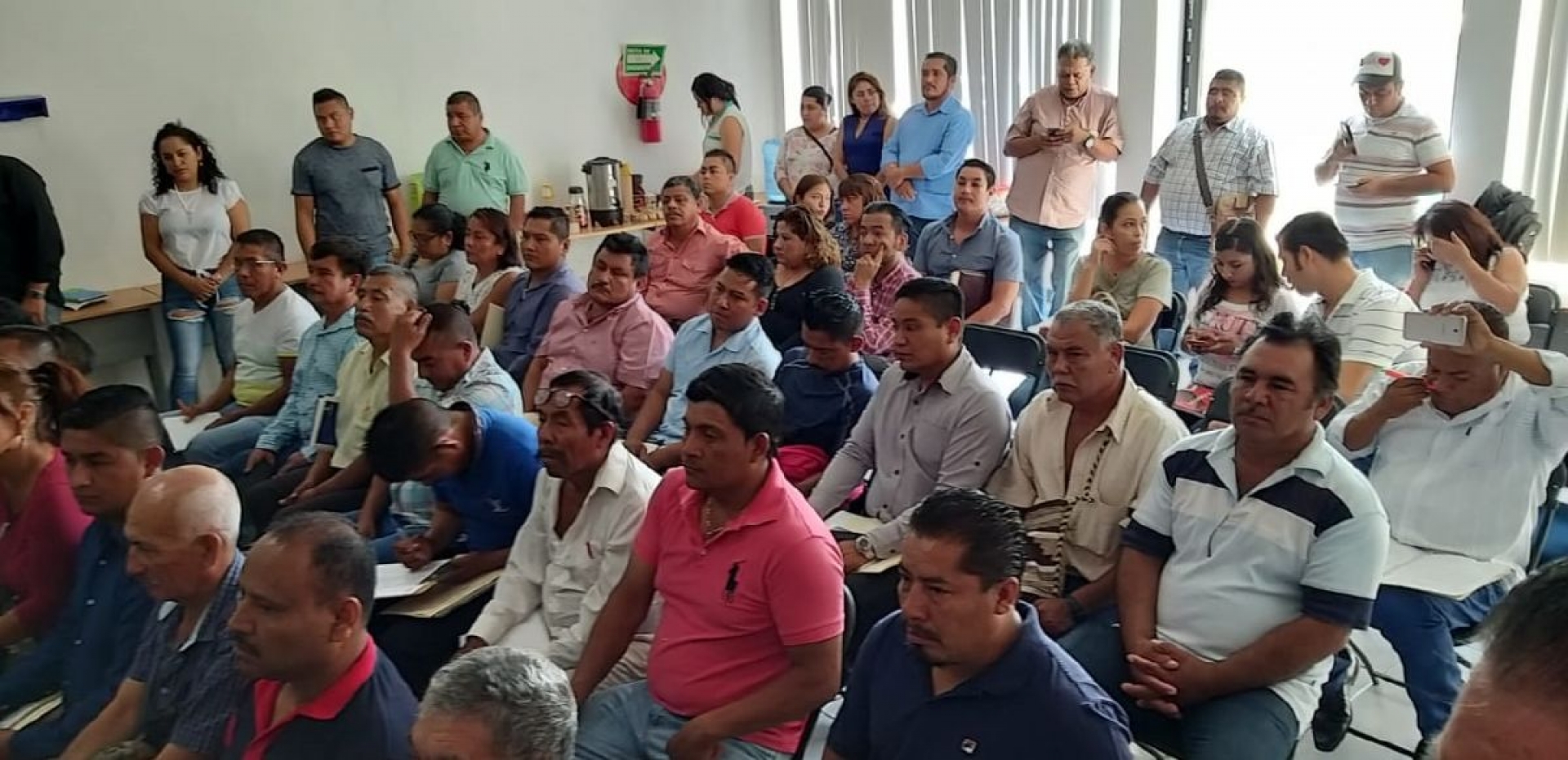 Toman protesta integrantes del Coplademun de Ayala
