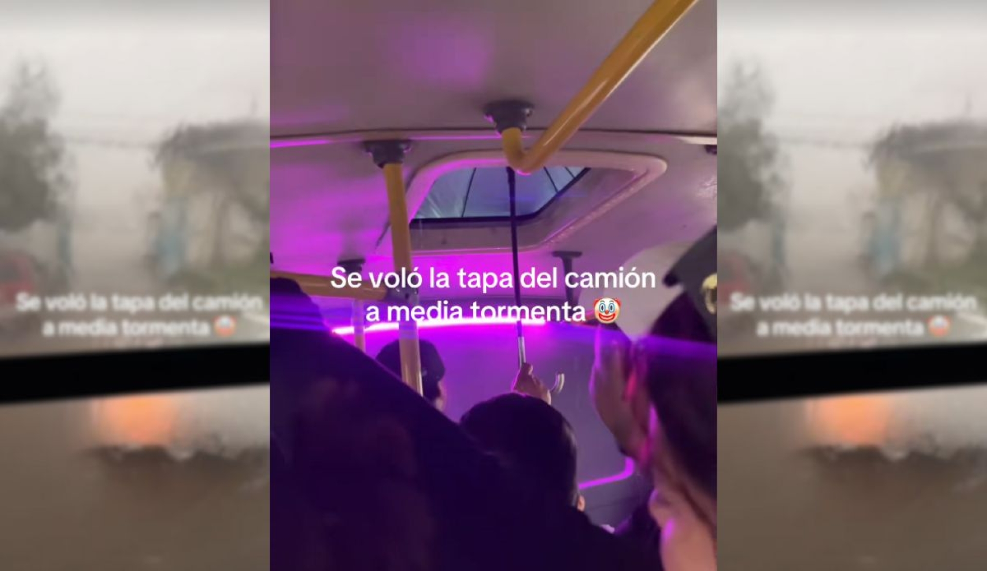 México mágico: pasajeros tapan autobús con paraguas durante tormenta en Guadalajara