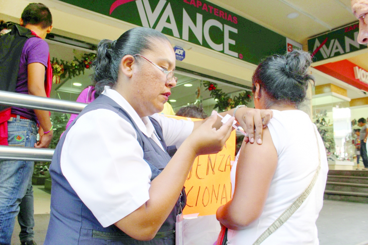 Menor, el avance en la meta de vacunación contra la influenza: SS