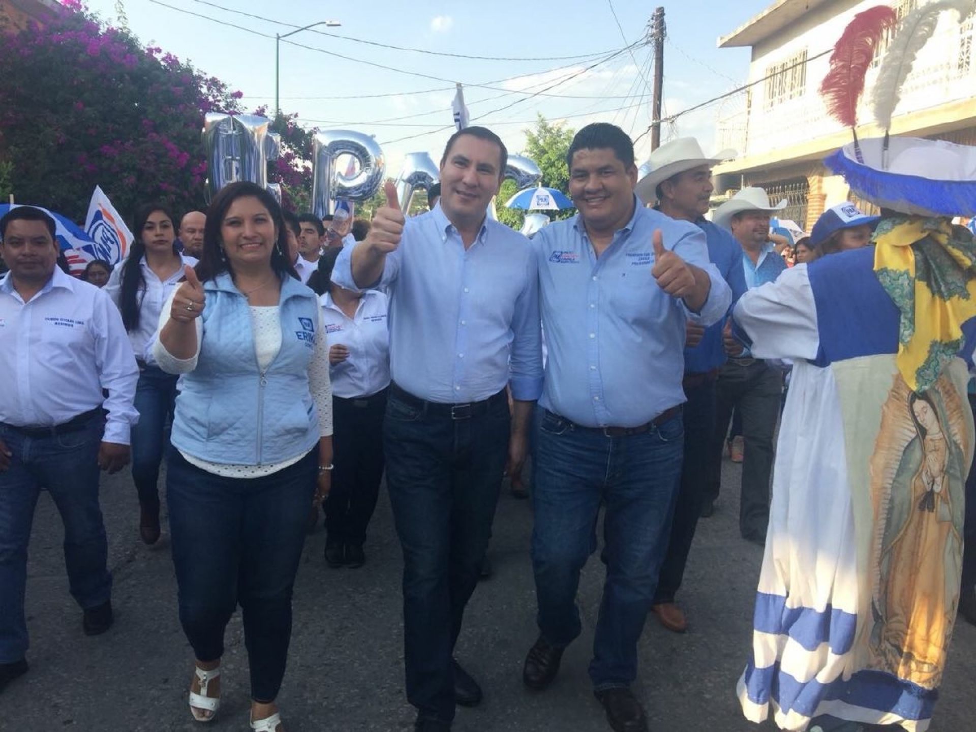 Da Rafael Moreno Valle espaldarazo a Francisco Sánchez Zavala