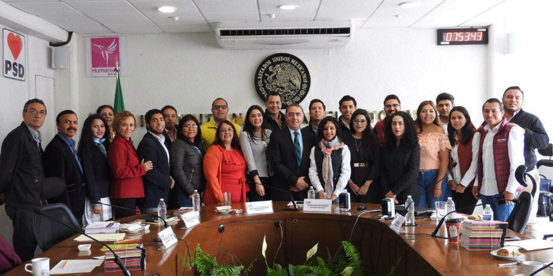 Imparten en el INE conferencia magistral 'Juventud y Democracia en México'