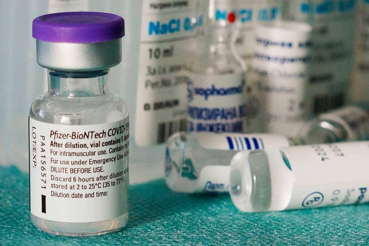 Pfizer solicita autorización a la UE para aplicar vacuna COVID a niños