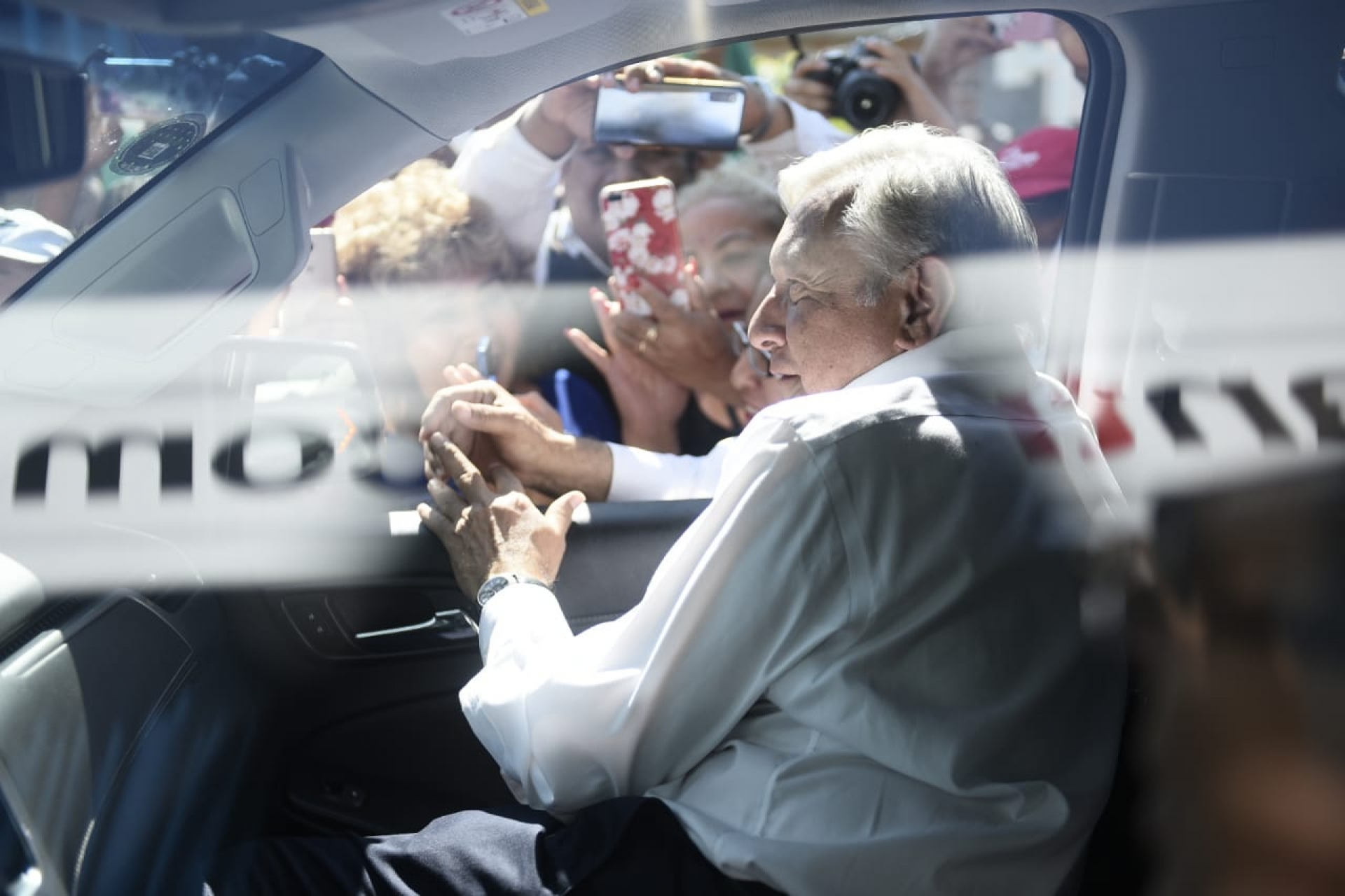 ¿AMLO tiene pensado viajar al extranjero? Esta es su respuesta