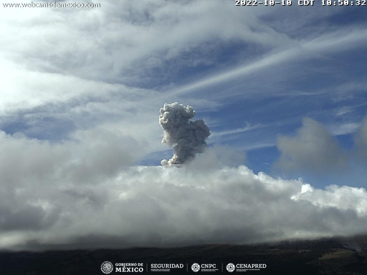 Registra Popocatépetl 96 exhalaciones en las últimas 24 horas