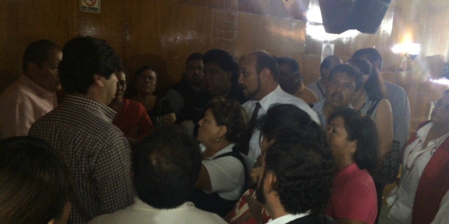 Acuerdan trabajadores y diputados dictaminar la iniciativa de reforma a la Ley del Servicio Civil en sentido negativo