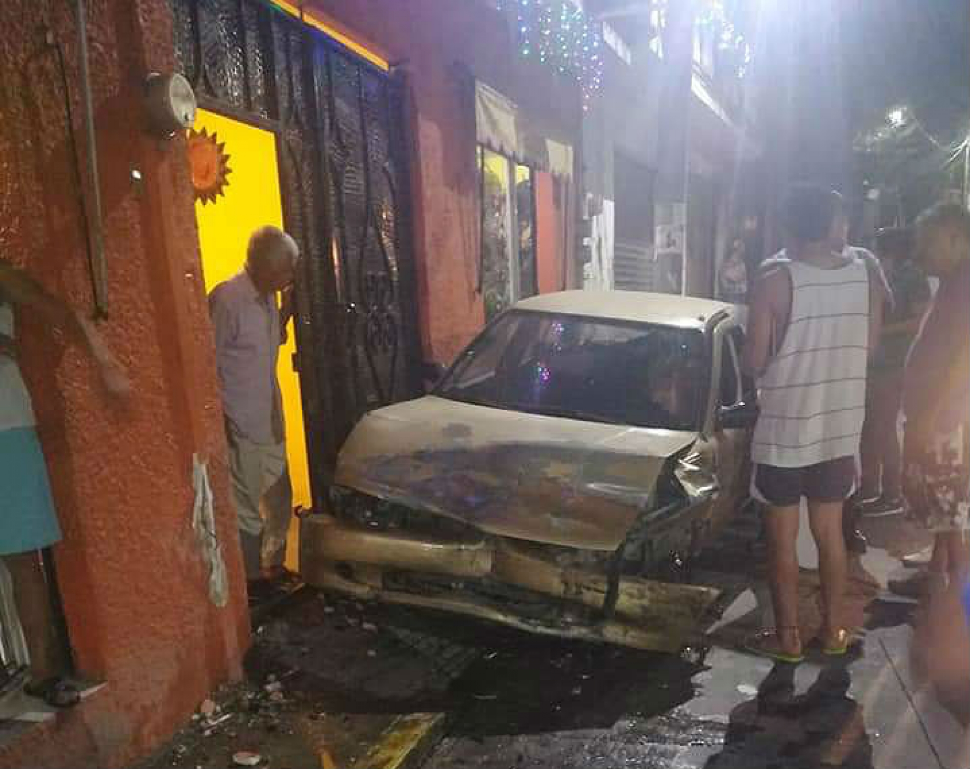 Se registró un accidente entre tres vehículos en Tejalpa