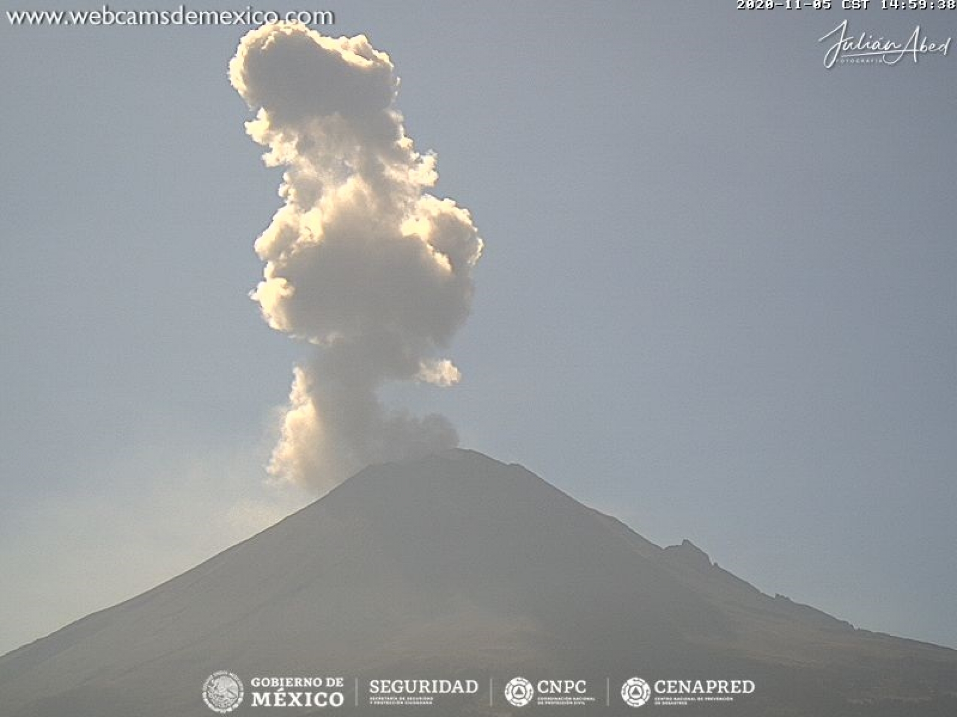 Identifican sistemas de monitoreo 504 exhalaciones del volcán Popocatépetl
