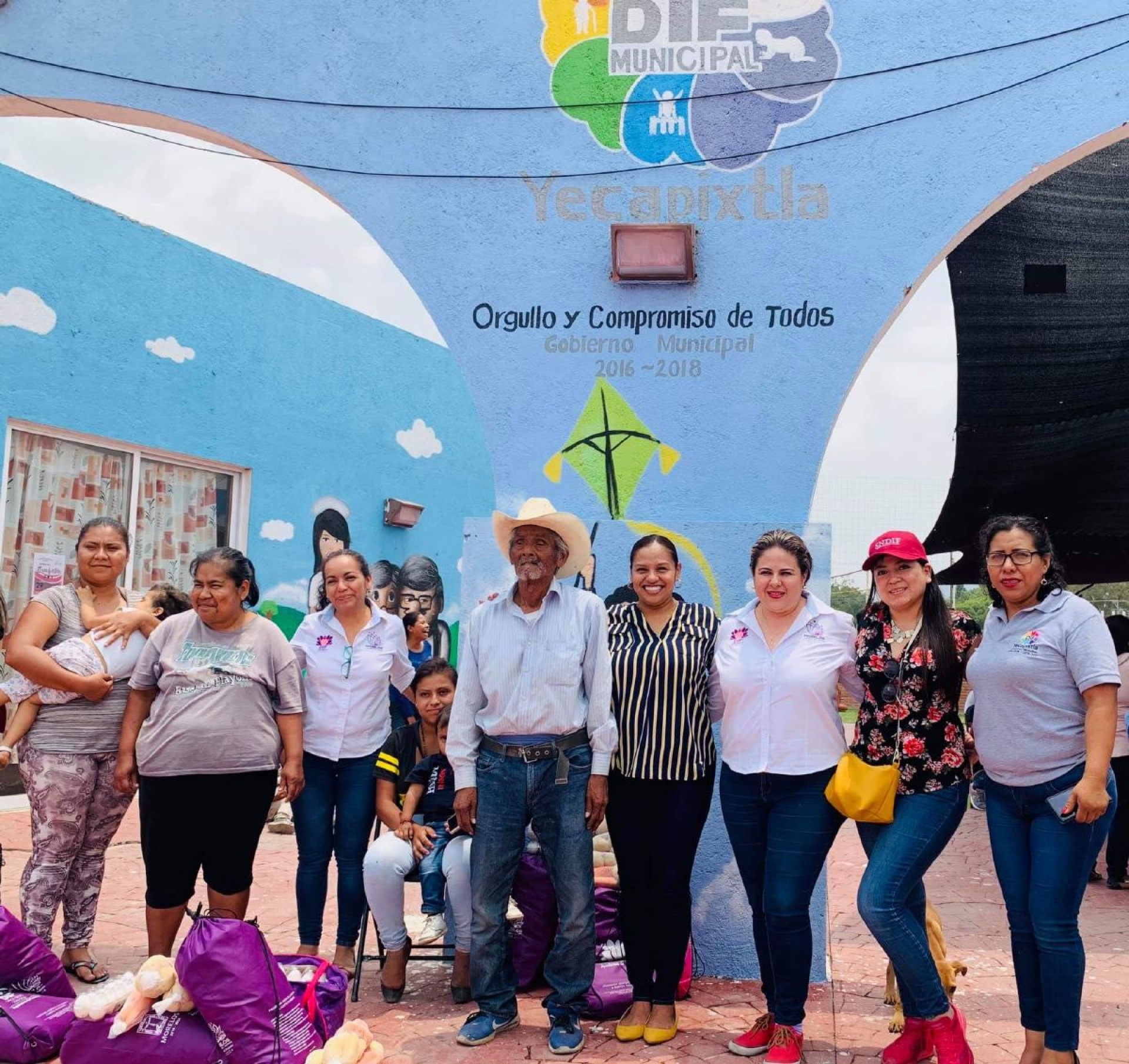 Entrega el DIF de Yecapixtla despensas a sectores vulnerables