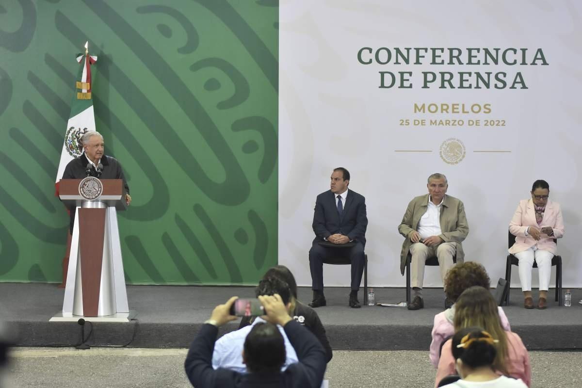 Reitera AMLO su apoyo al gobernador Cuauhtémoc Blanco