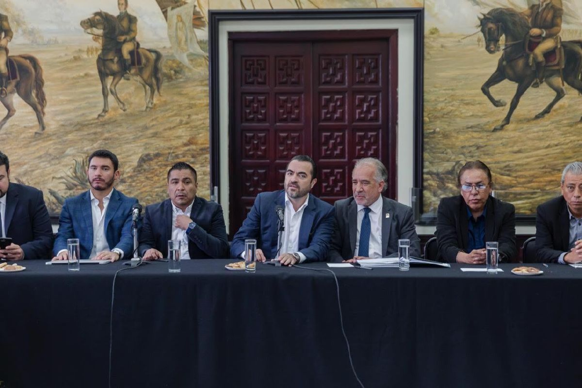 Buscan solución a finanzas de UAEM