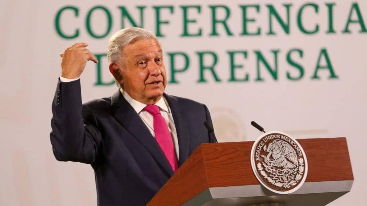 AMLO celebra que su Gobierno no ha aplicado el artículo 33 de la Constitución
