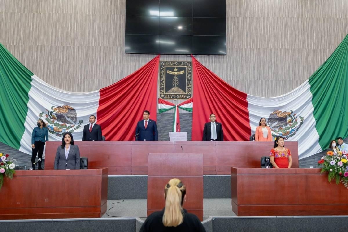Hacen nuevos llamados a la unidad en inicio de periodo en  Congreso