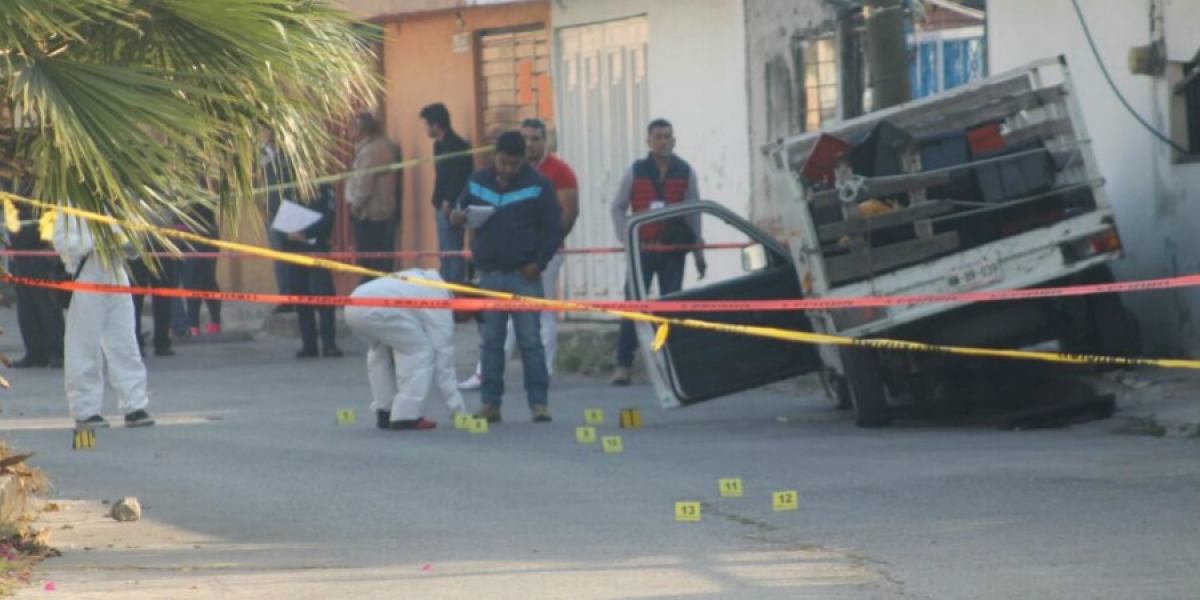 Atacan a tiros a dos personas, en Jiutepec; una falleció
