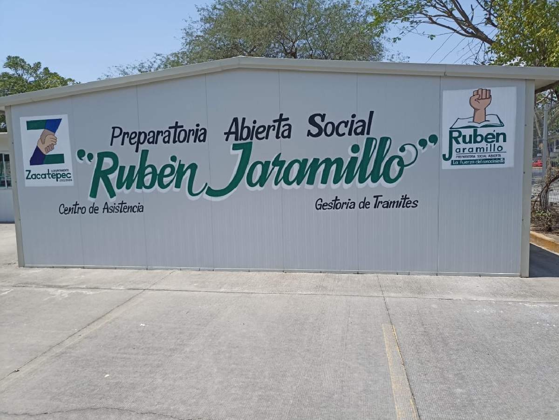 Reinauguran Preparatoria 'Rubén Jaramillo' de Zacatepec