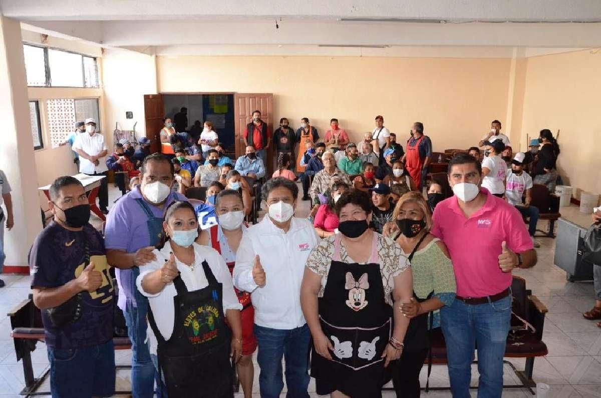 Matías Nazario visitó el Adolfo López Mateos