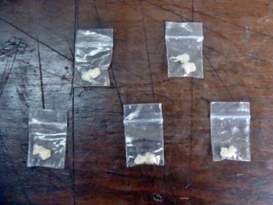 Capturan a cuatro individuos con droga en Cuernavaca