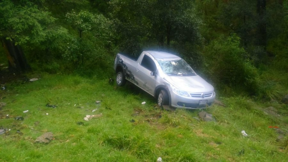 Volcadura en Huitzilac deja un lesionado