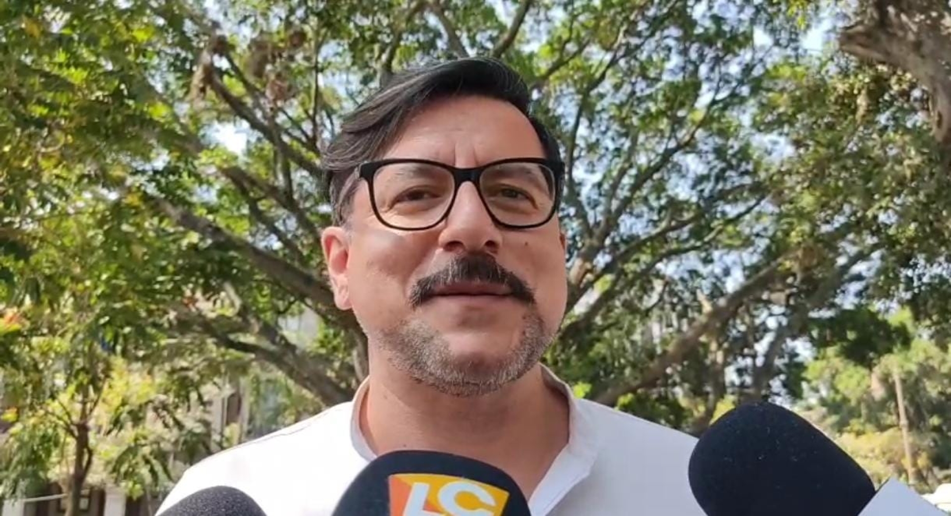 Alista Movilidad programas de subsidio para regularización de vehículos que circulan sin placas