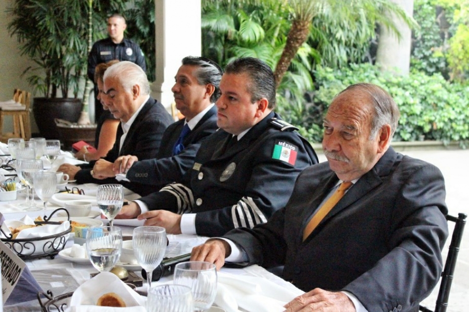 Acusa Capella Ibarra a FGE de actuar con dolo en contra de policía acusado de robo