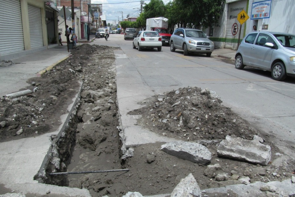 Registran en Tetecala graves daños en la red de agua potable