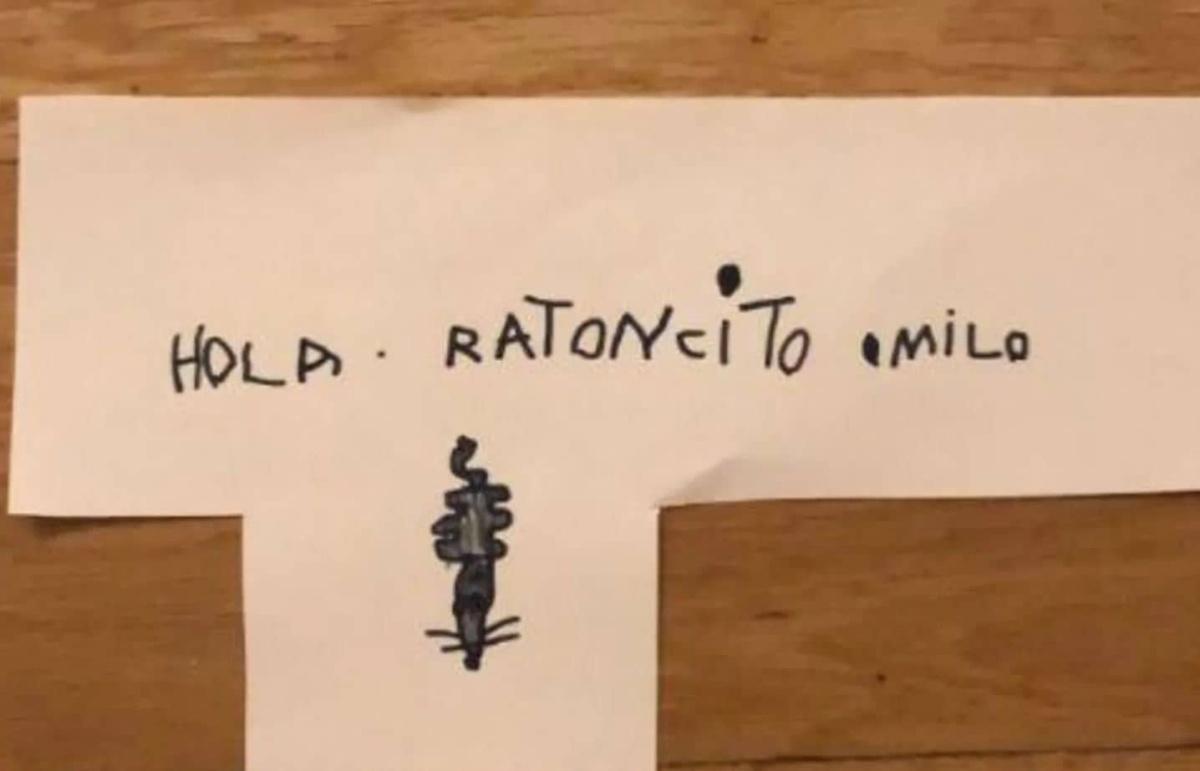 Niño con COVID deja cubrebocas al "Ratón Pérez" para que no se contagie