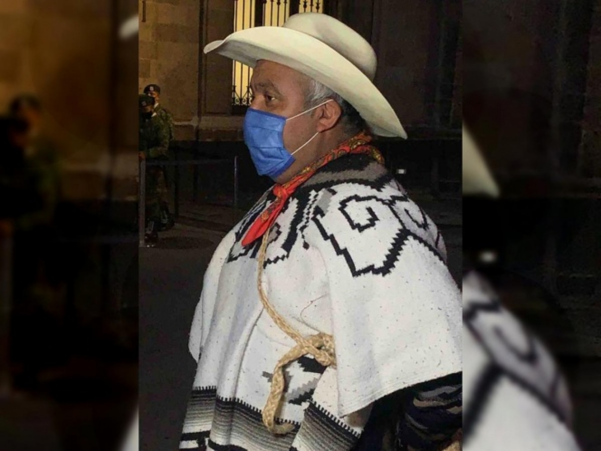 Pide Don Jesús ayuda a presidente para liquidar deuda de más de un millón de pesos