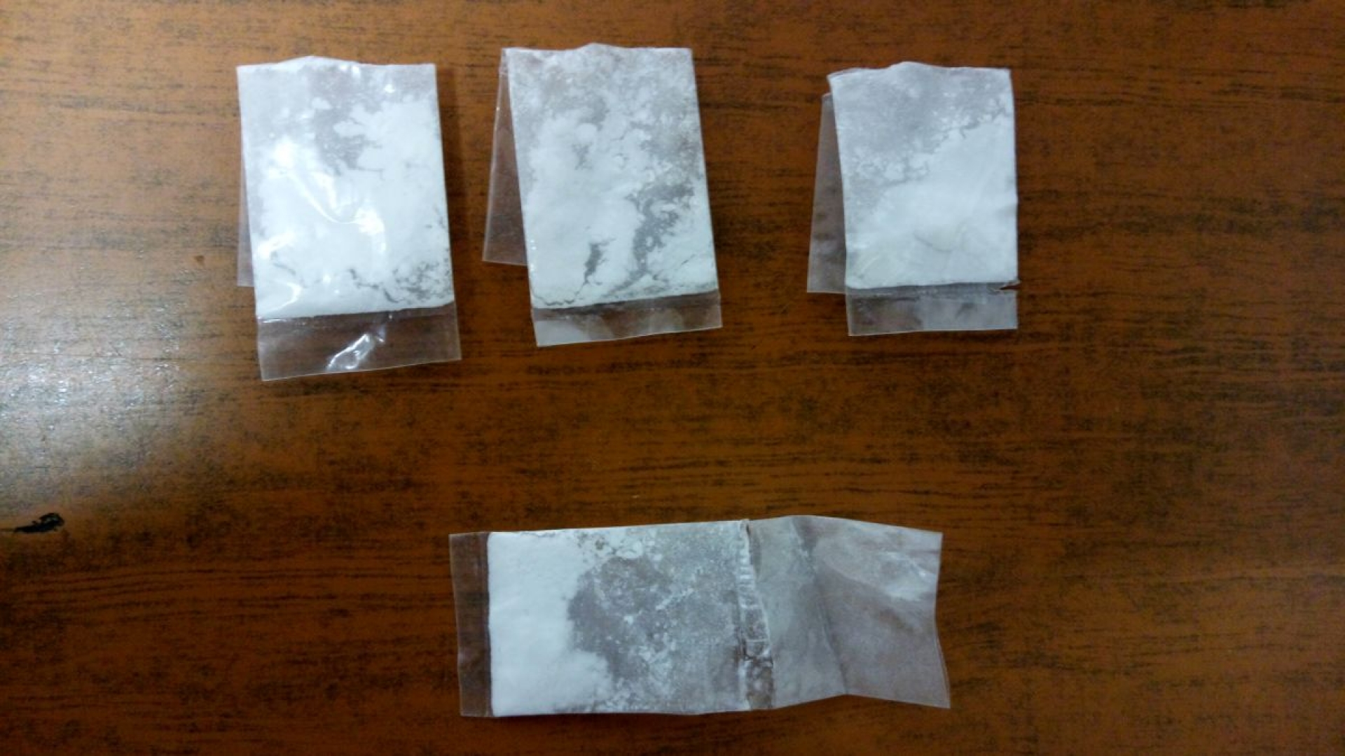 Atrapan a un hombre que presuntamente tenía cocaína
