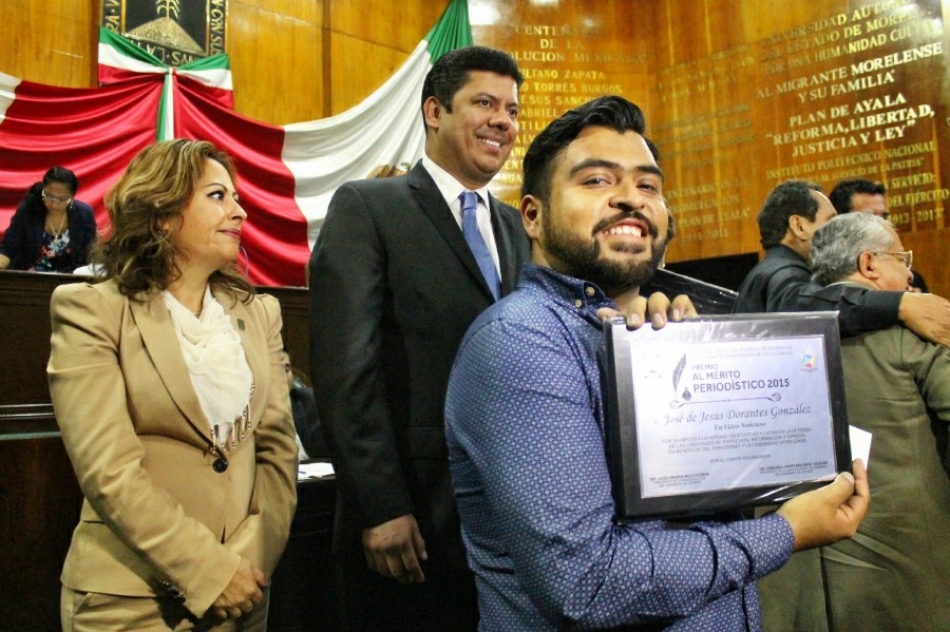 Sólo 16 diputados locales acudieron a la sesión legislativa de ayer