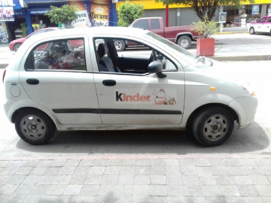 Conducía un auto que tiene reporte de robo