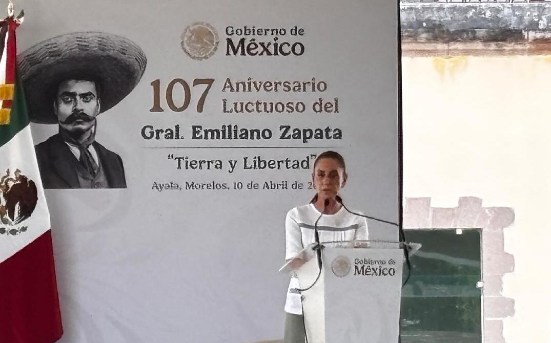Encabezan presidenta Claudia Sheinbaum y gobernadora de Morelos conmemoración del 107 aniversario luctuoso de Emiliano Zapata