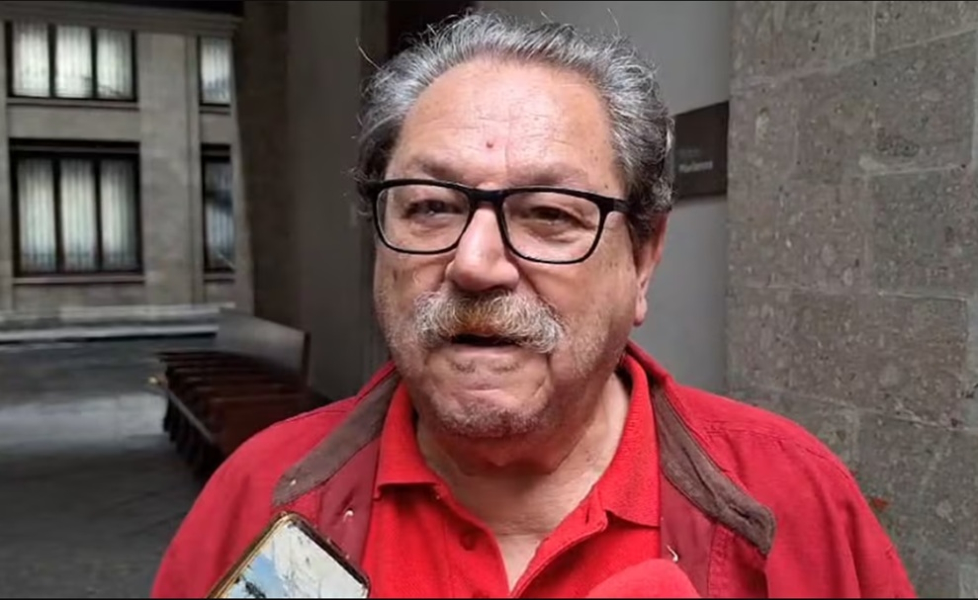 Paco Ignacio Taibo II  plantea nacionalizar TV Azteca ante Consejo de Morena