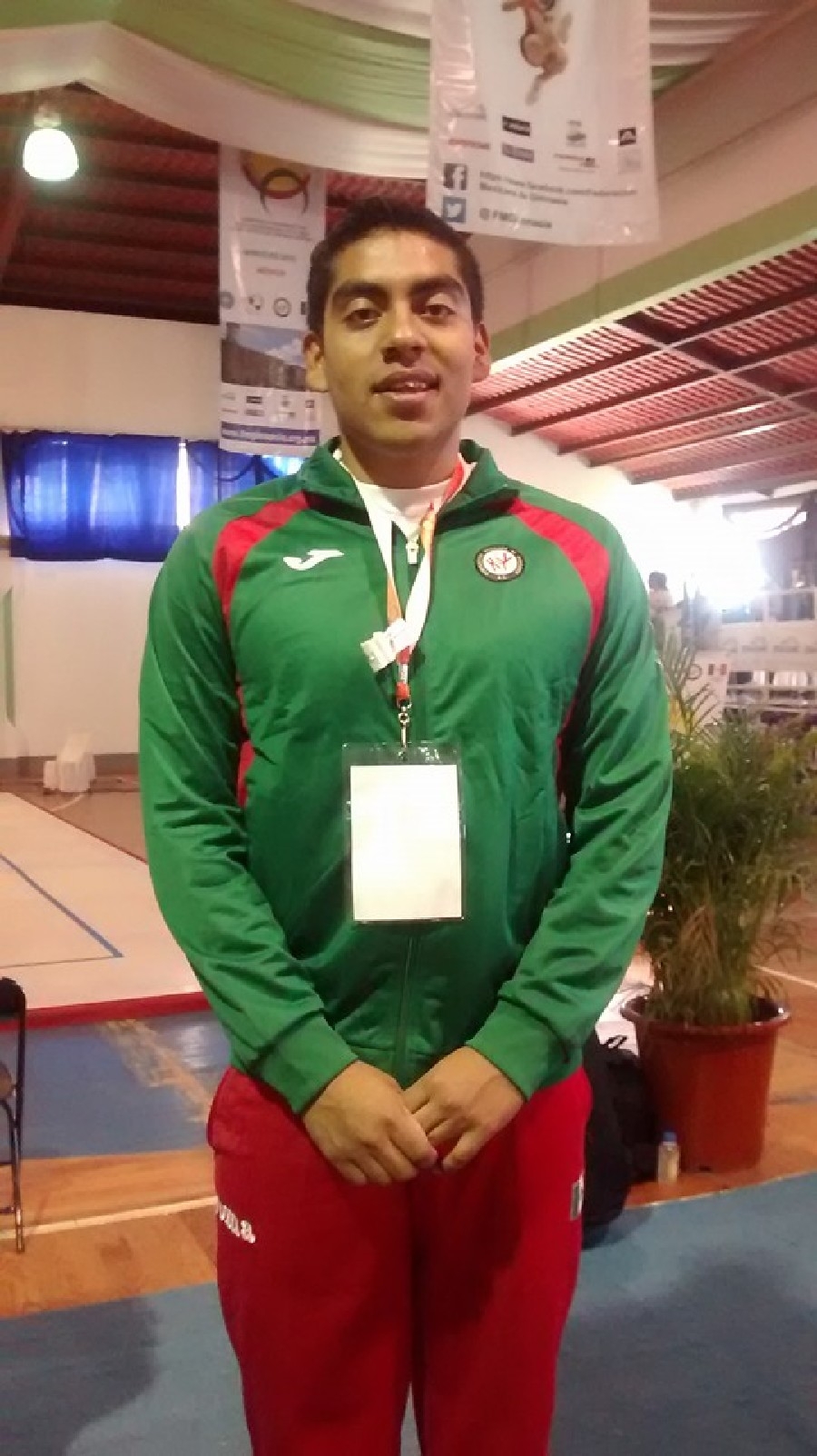 Va Jorge Guerrero por medalla