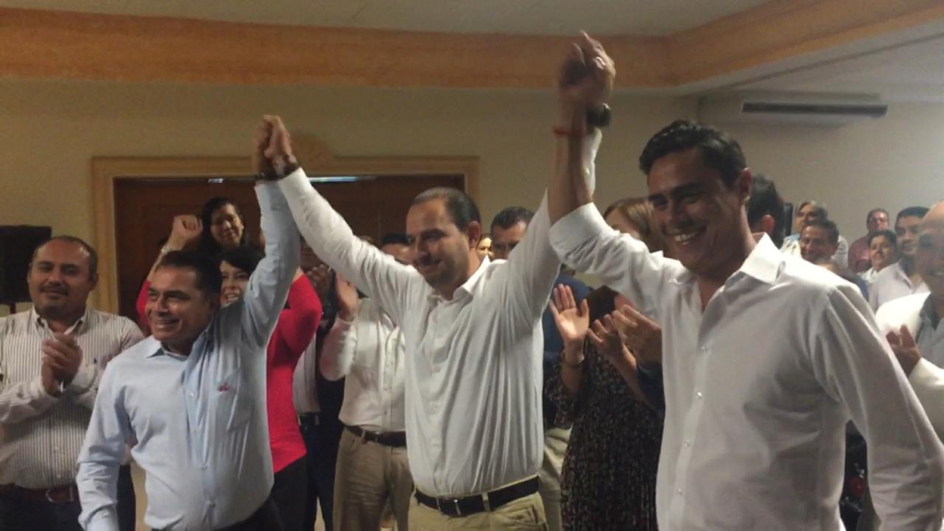 Candidato a la dirigencia nacional del PAN efectúa gira en Morelos