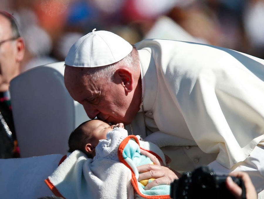 El cariño de Francisco hacia los niños mexicanos