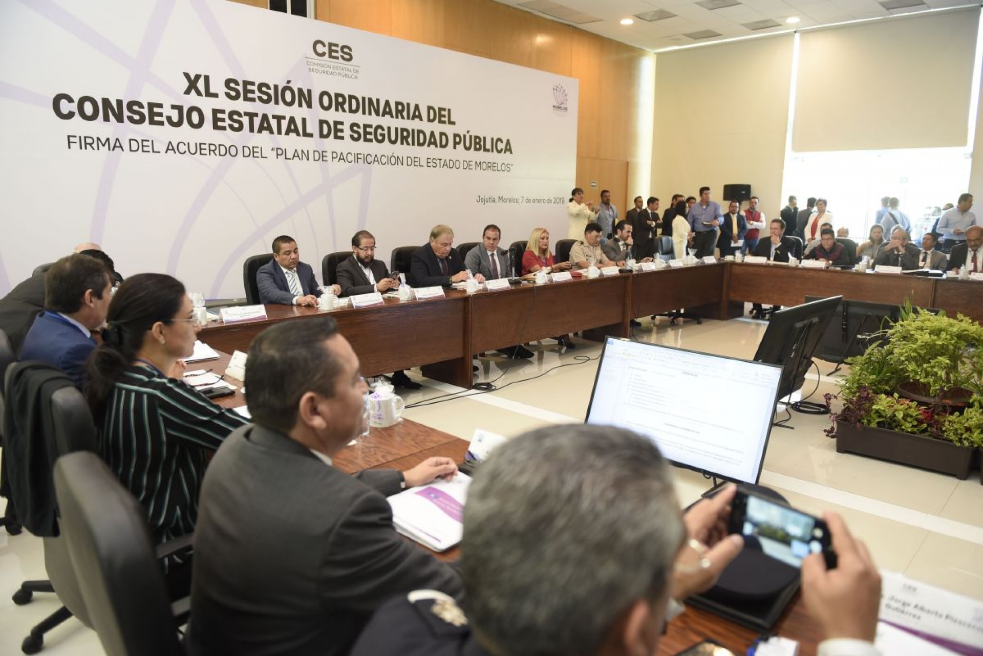 Anuncia el gobernador que no peleará con los diputados por el presupuesto