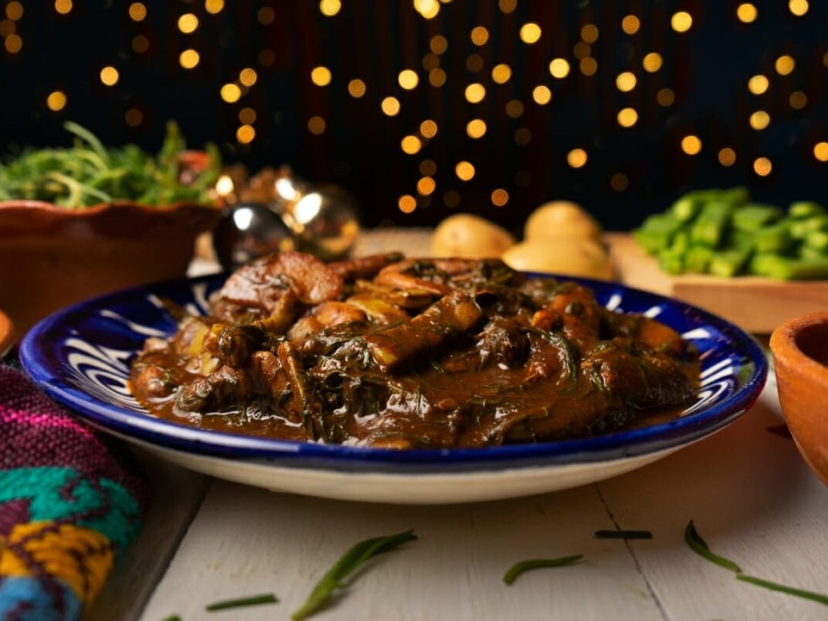 Romeritos con camarón, la receta navideña que no debe de faltar en la mesa