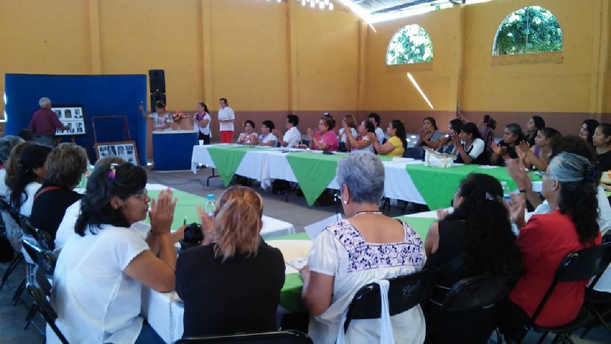 Se realizó el “Coloquio del Centenario del Natalicio de Elena Garro” en la comunidad de Quebrantadero