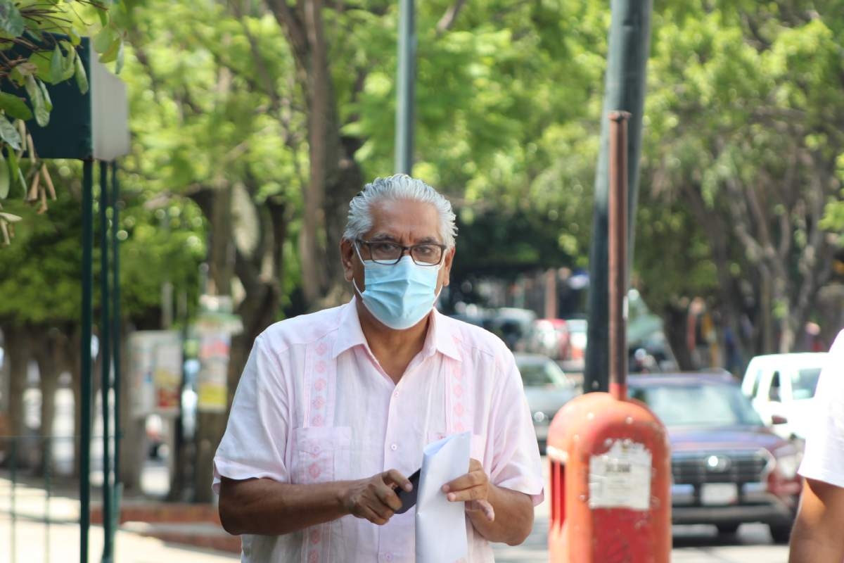Analizan eliminar el cubrebocas