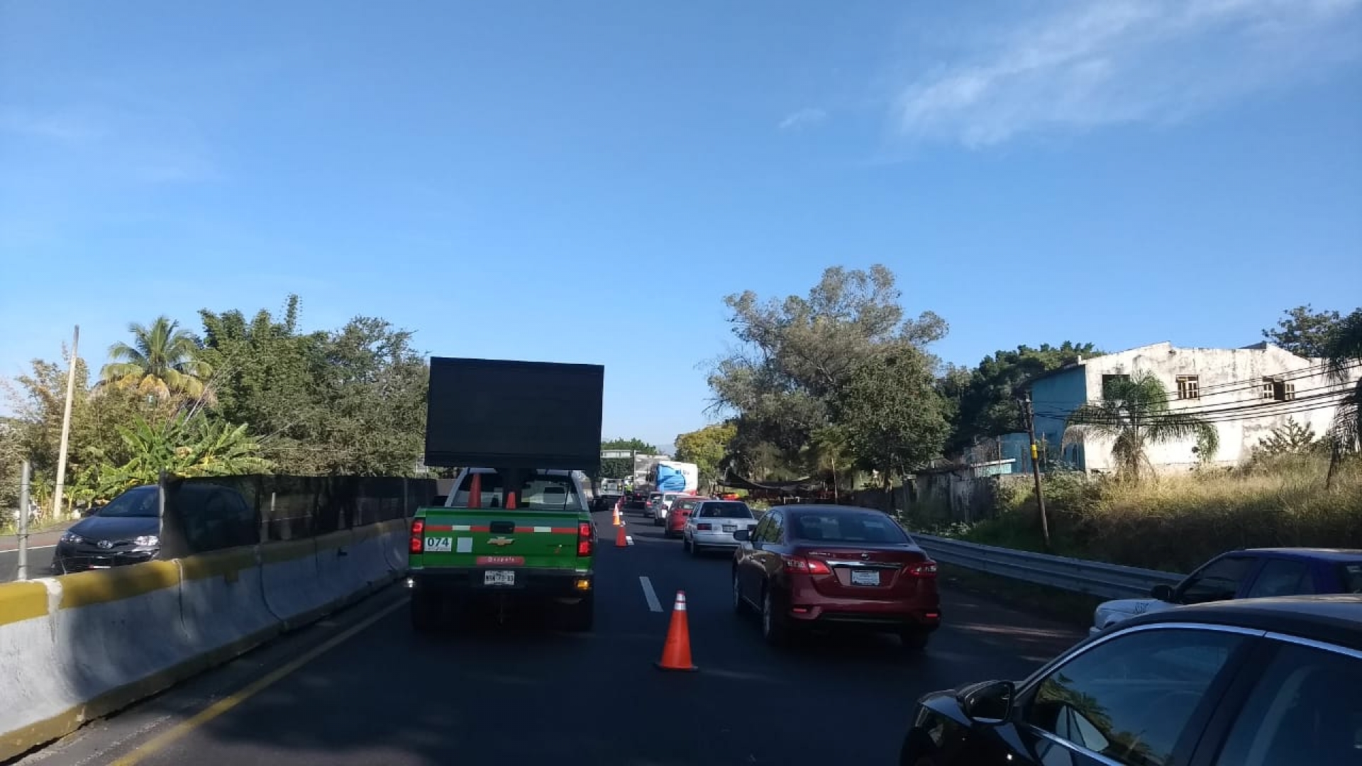 Se registra carambola en la autopista México-Acapulco