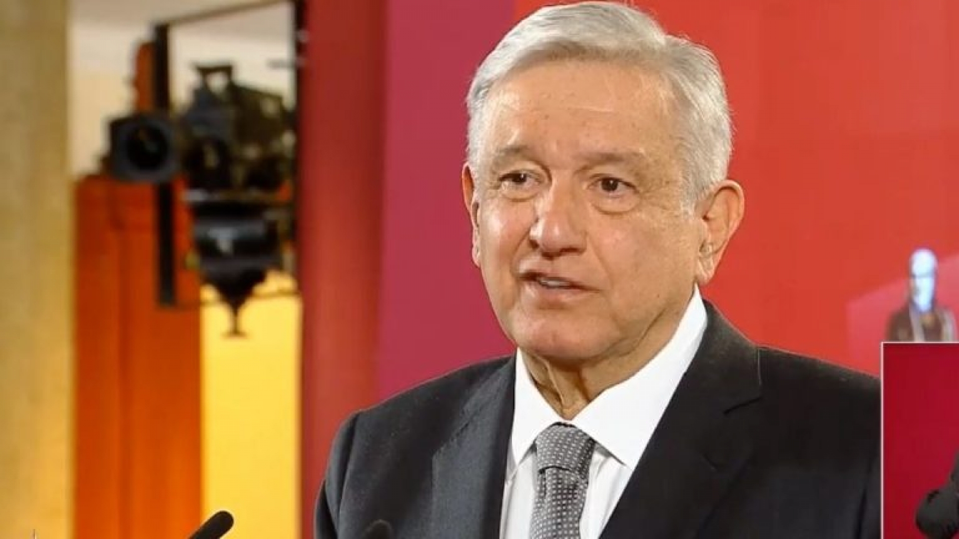 AMLO instruye pago de anticipos para vacunas contra COVID-19