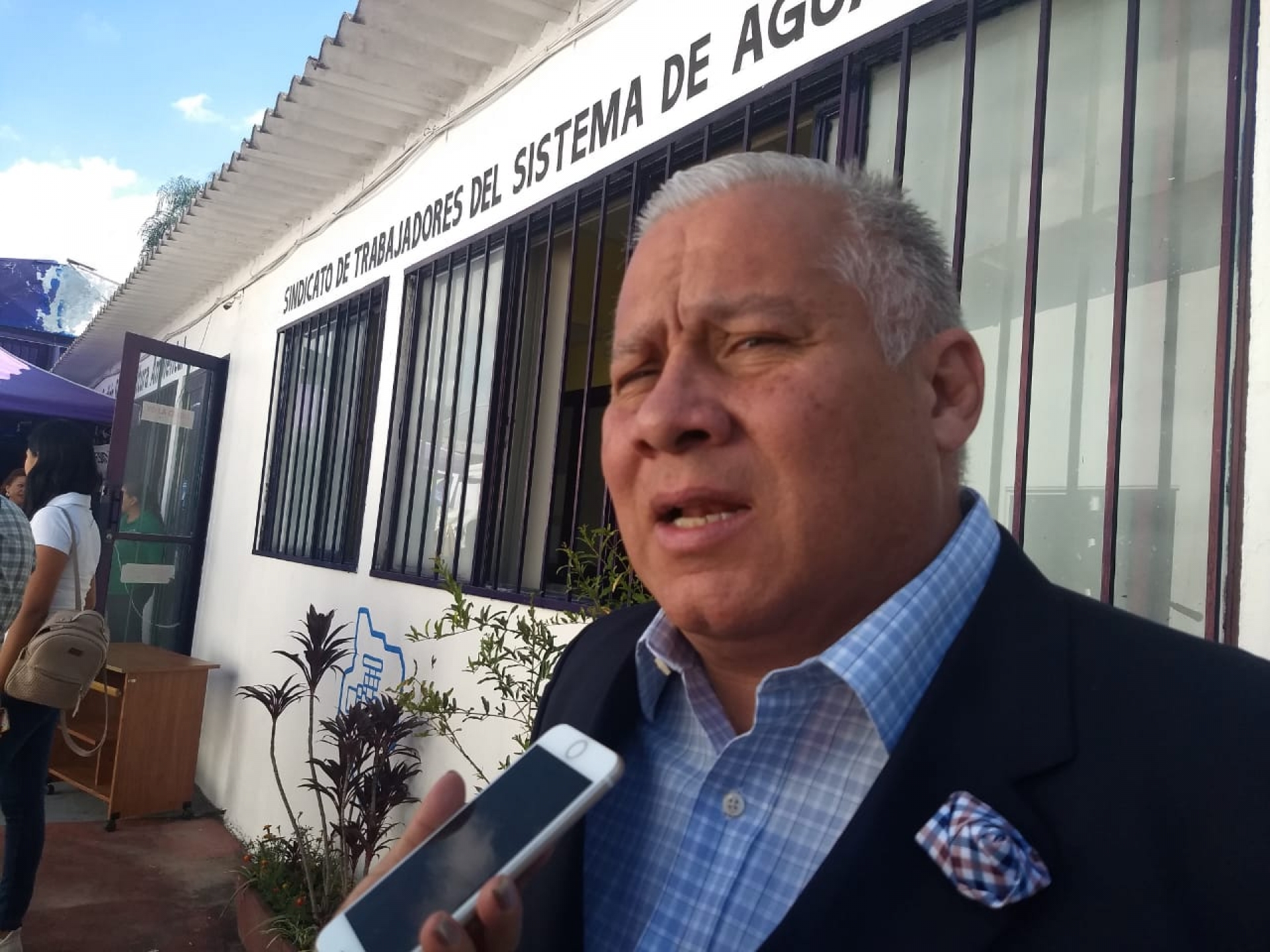 A más tardar en un mes podrían reabrir la calle Degollado, en Cuernavaca