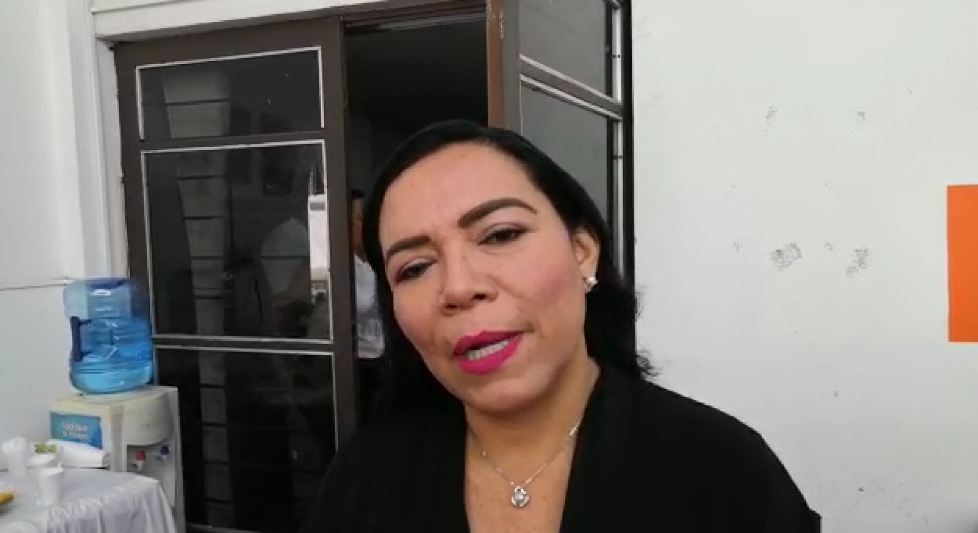 Señala lideresa del SNTE que buscan regularizar a docentes del Programa Nacional de Inglés