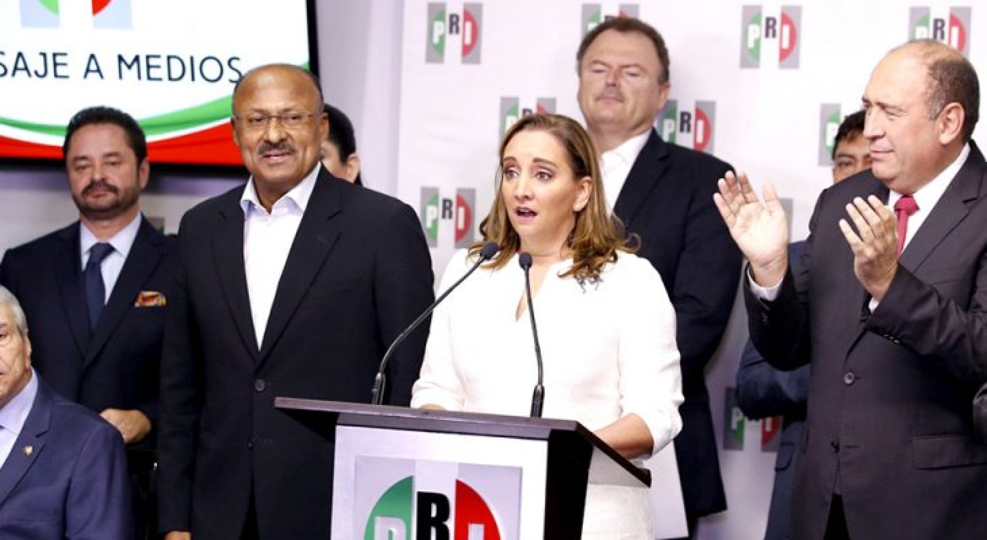 “AMLO no tiene facultades jurídicas para derogar la Reforma Educativa”, advierte el PRI