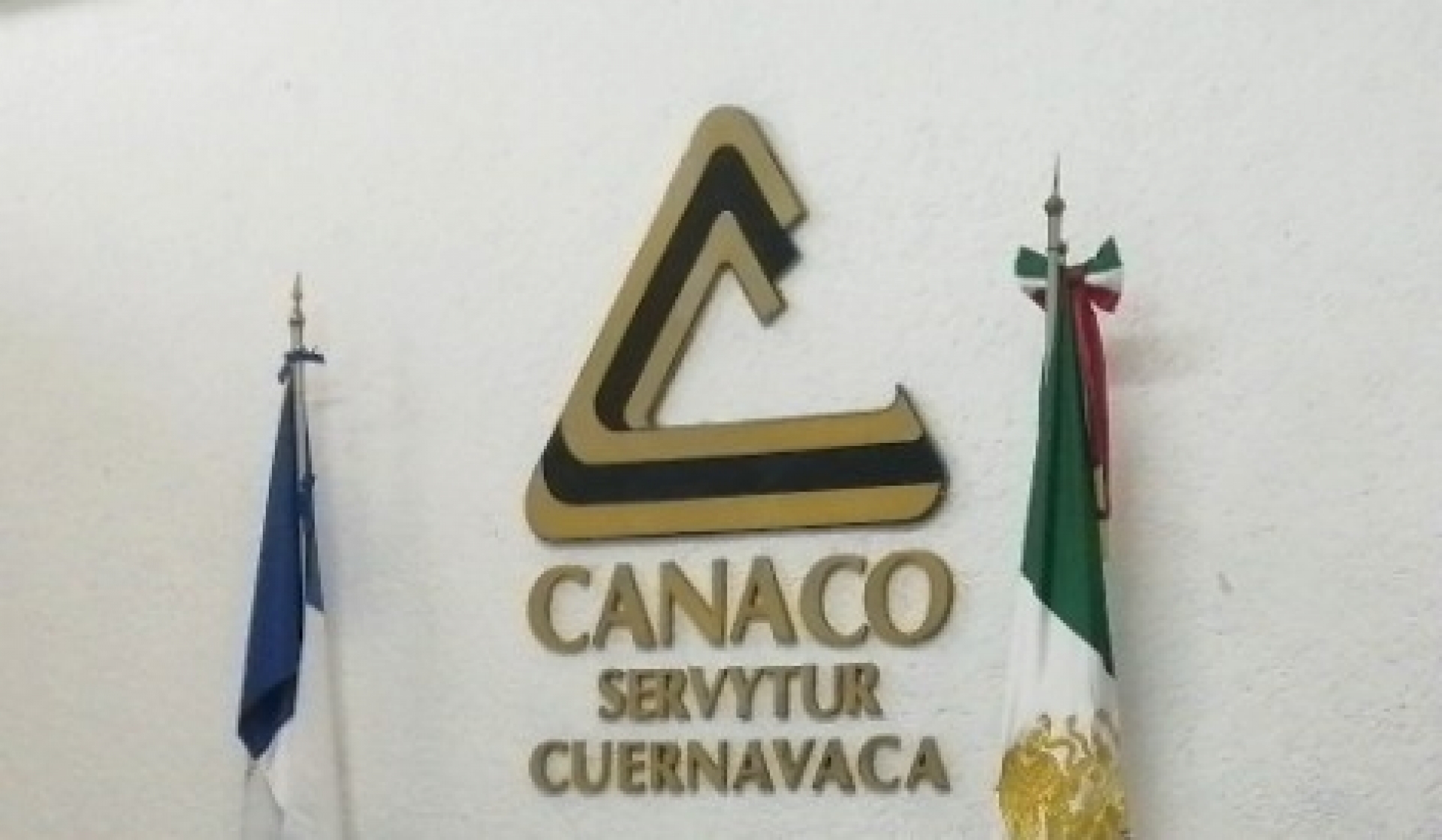 Reporta Canaco baja hasta del 70% de ventas en negocios, principalmente de servicios