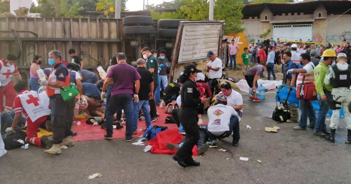 Migrantes que volcaron en Chiapas iban a pagar hasta 320 mil pesos para que los cruzarán