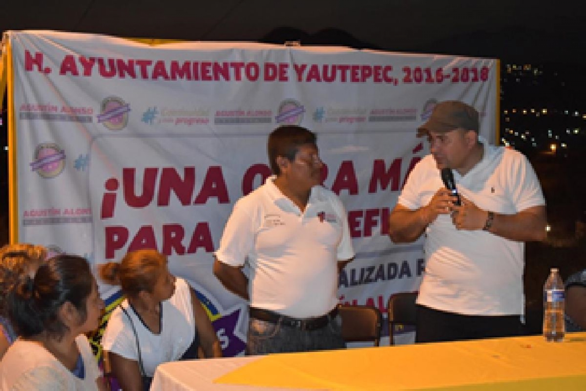 Agustín Alonso entregó la ampliación de la red eléctrica en la colonia Lomas del Real